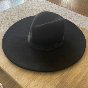 Killstar wide brimmed hat
